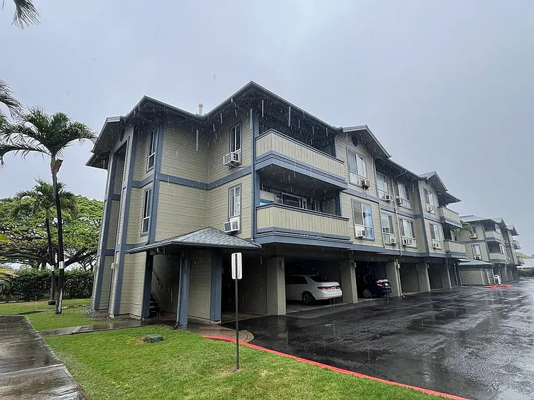 91-253 Hanapouli Cir #19C — Photo 1
