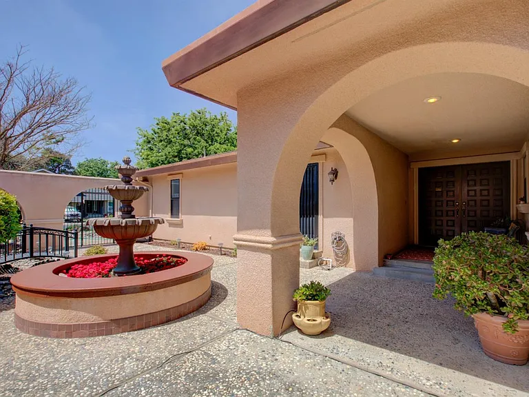 1308 Fransen Ct — Photo 1
