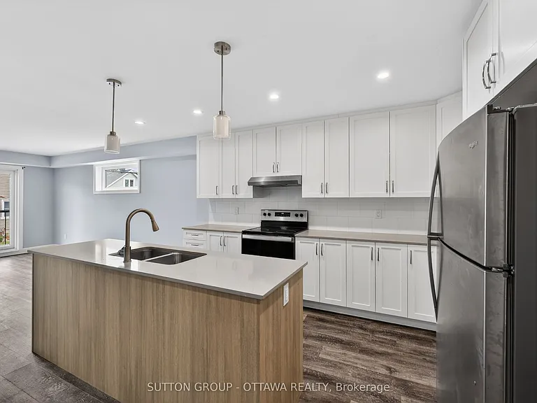 340 Shakespeare St — Photo 16