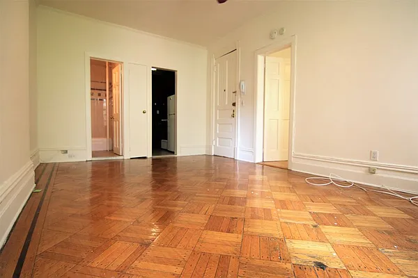 Rented by JK Dansar Corp | media 29