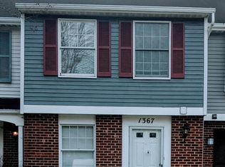 1367 Peabody Dr, Hampton, VA 23666