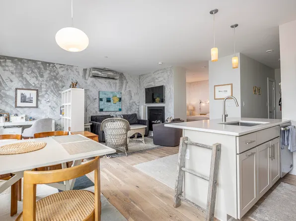 62 India Street #305, Portland, ME 04101