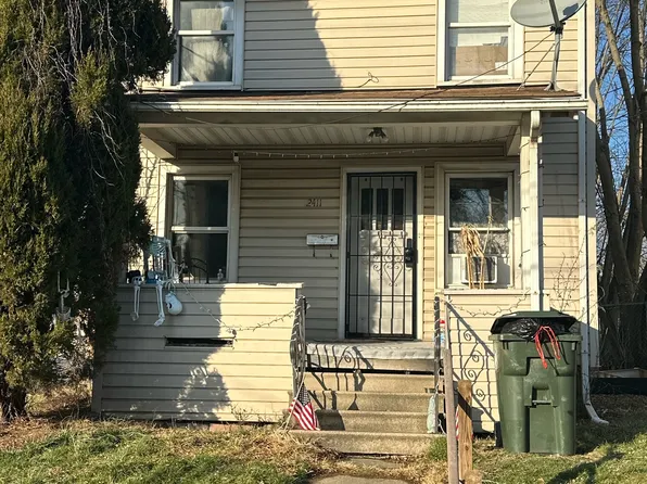 2411 Indiana Way NE, Canton, OH 44705