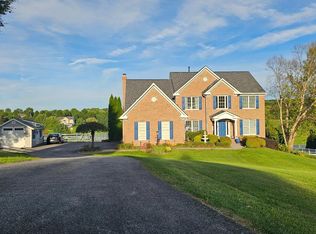 6159 Osprey Ridge Dr, Mount Airy, MD 21771