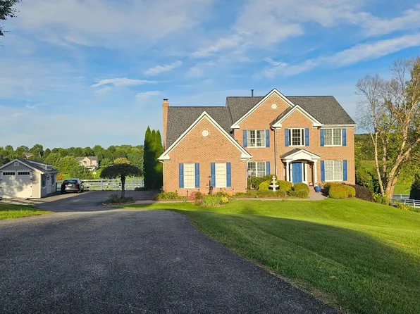 6159 Osprey Ridge Dr, Mount Airy, MD 21771