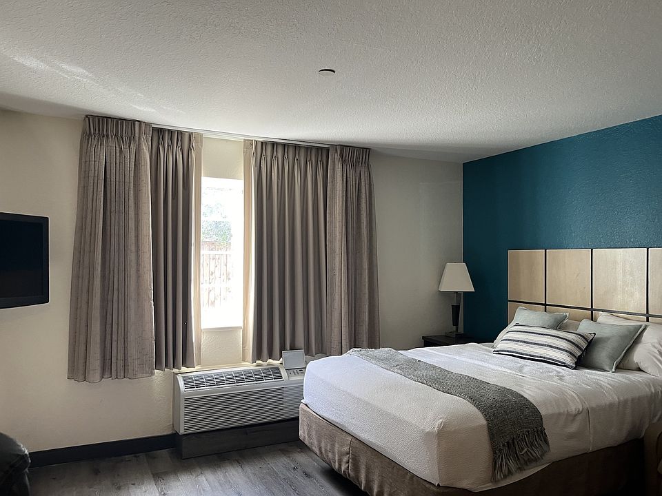 1st image of 4033 W Sam Houston Pkwy S #138