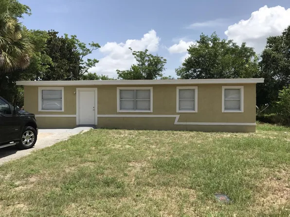 1402 Donna Ave, Cocoa, FL 32922