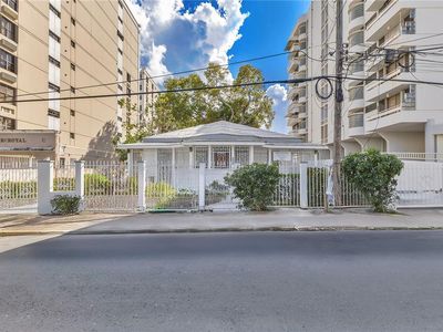 704 Calle Roosevelt, San Juan, PR, 00907