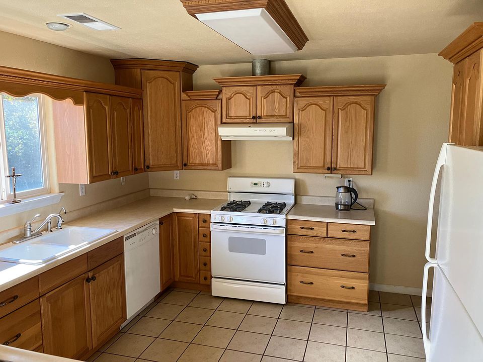 2nd image of 5286 Royal Oaks Dr