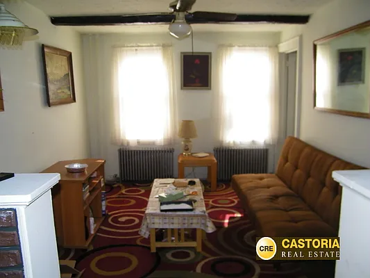 Rented by Francis Castoria LREB | media 2