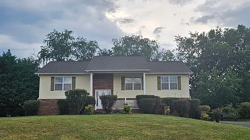 1721 Sparrow Ln Photo 1