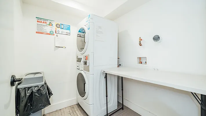 Rented by Nooklyn NYC LLC | media 9