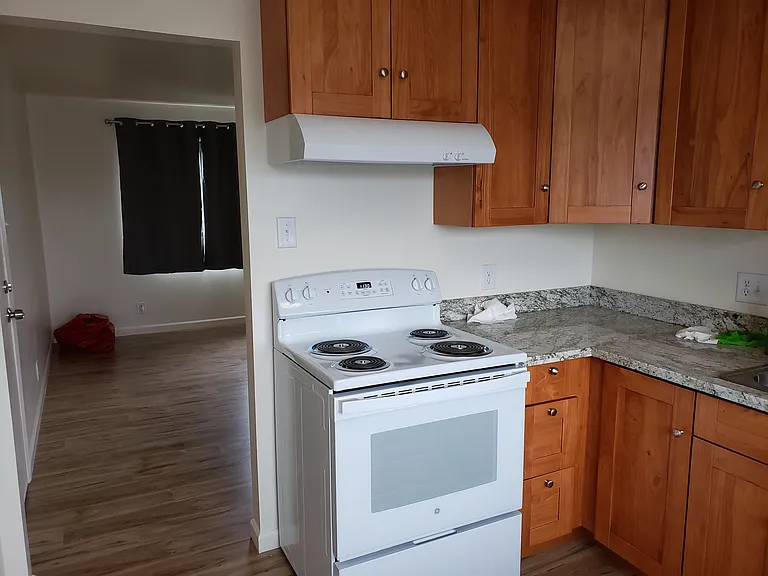 278 Milton Ave #3 — Photo 4
