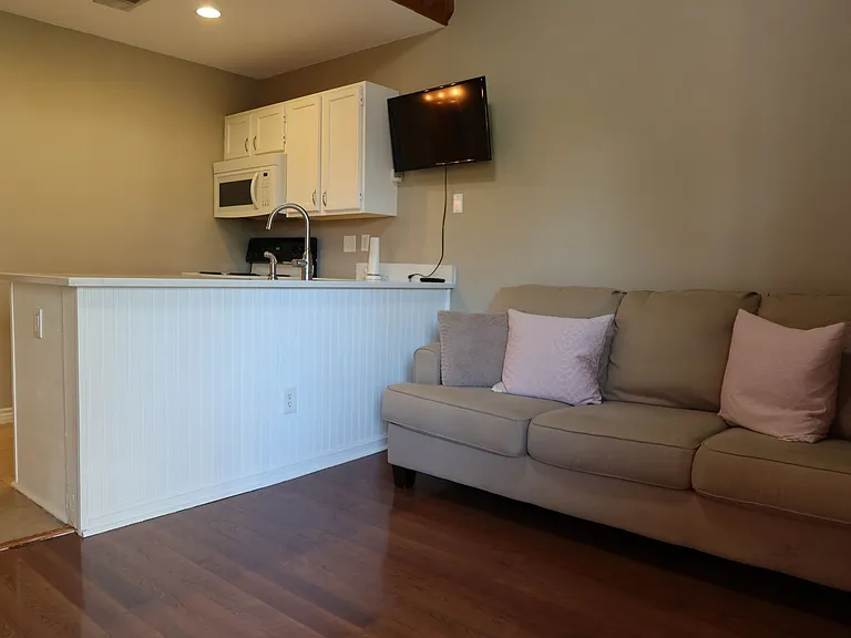 2210 Pearl St #303 — Photo 15