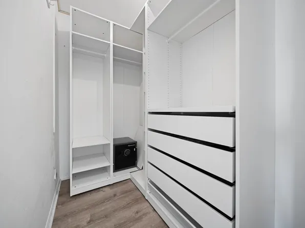 7002 Blvd East image 24 of 43