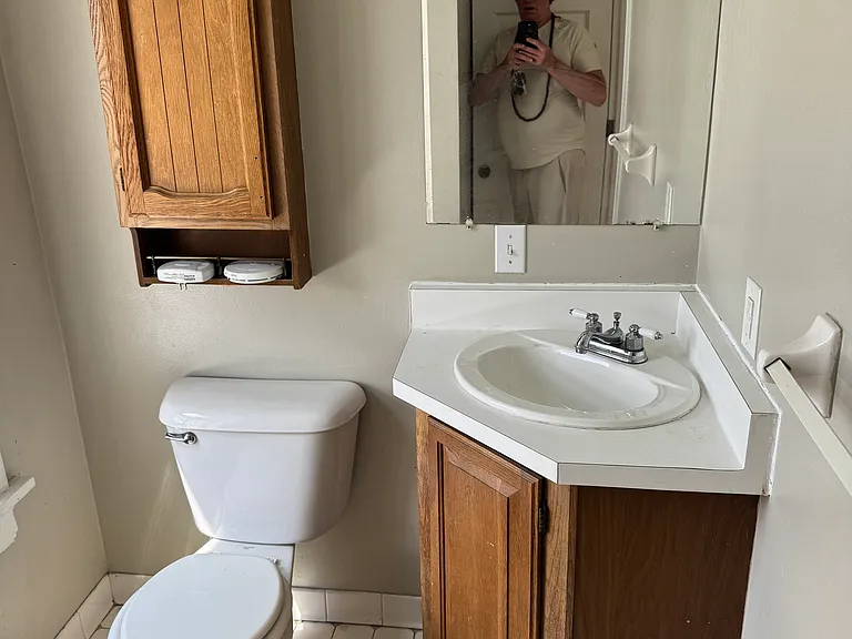 275 Plymouth Ave S #24 — Photo 8