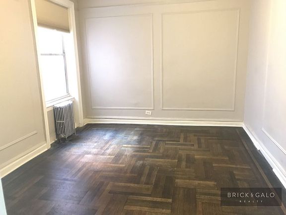 4th image of 1120 Bergen St APT E4