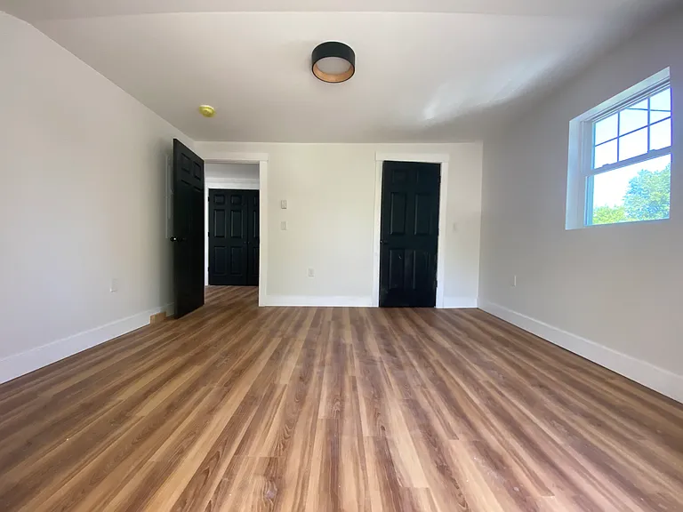 60 Sheldon St #3 — Photo 13