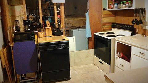 2nd image of 422 S 2nd St