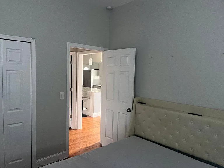 631 Garfield Ave #1 — Photo 4
