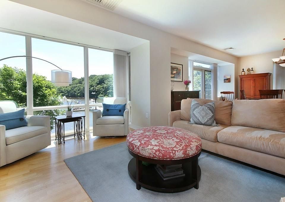 1st image of 88 Wharf St Unit 213
