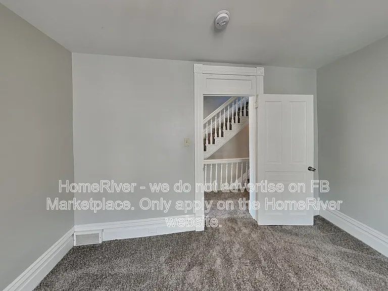 5447 Potter St — Photo 12