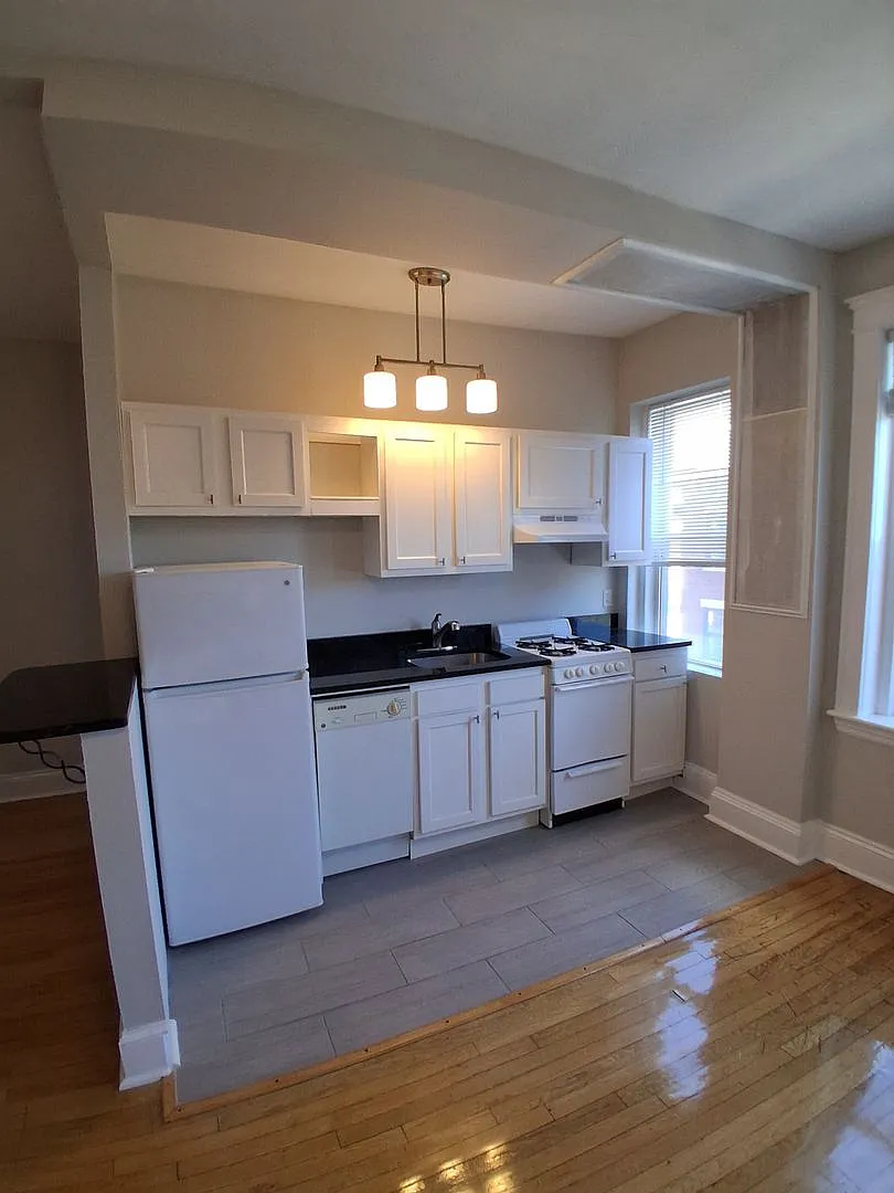 Studio in Allston is available now — Photo 3