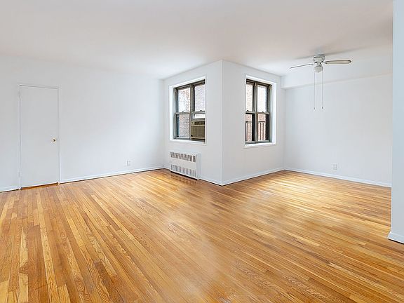 4th image of 350 E 30th St APT 6N