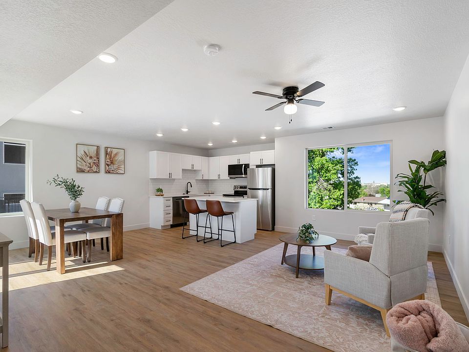 1st image of 644 28th St