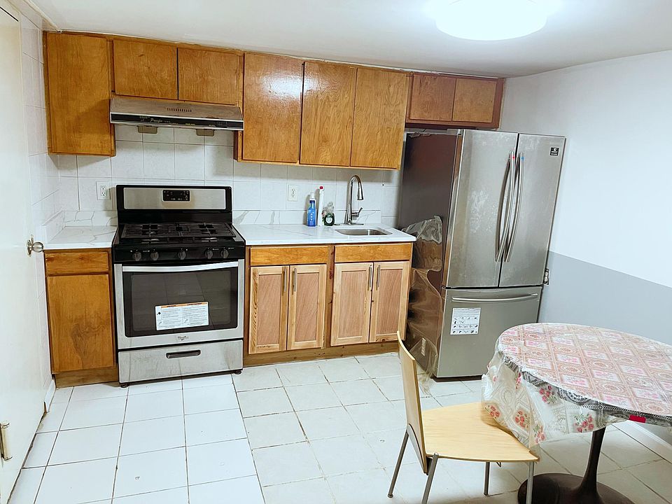 1st image of 108-22 42nd Ave
