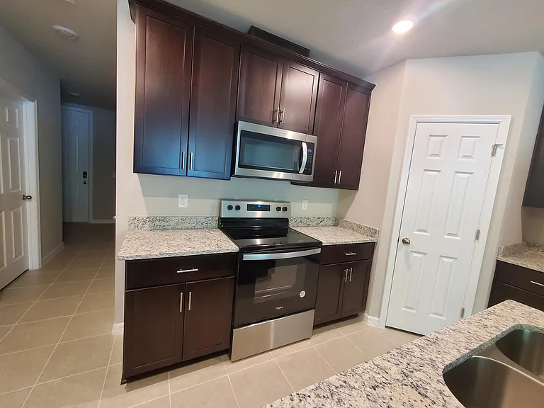 1578 Grand Rue Dr — Photo 11