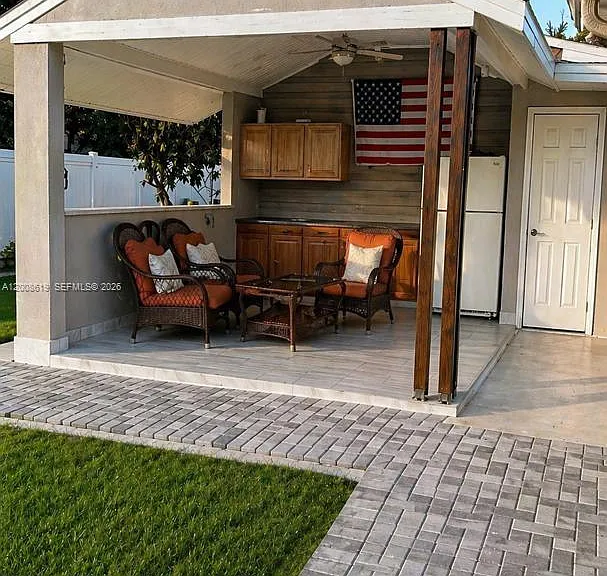 180 SW Voltair Ter — Photo 7