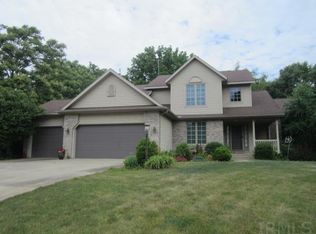 10451 Cottage Grove Rd, Middlebury, IN 46540