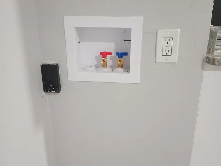 460 Main St #3 — Photo 12