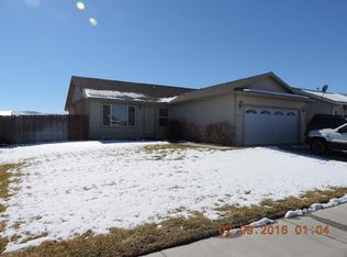 704 Tamsen Rd, Fernley, NV 89408