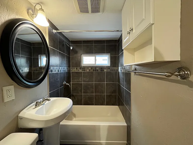 614 Mellon St #3 — Photo 8