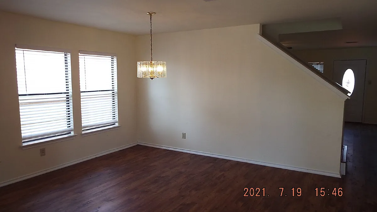 Building Photo - 6311 Encanto Point Dr