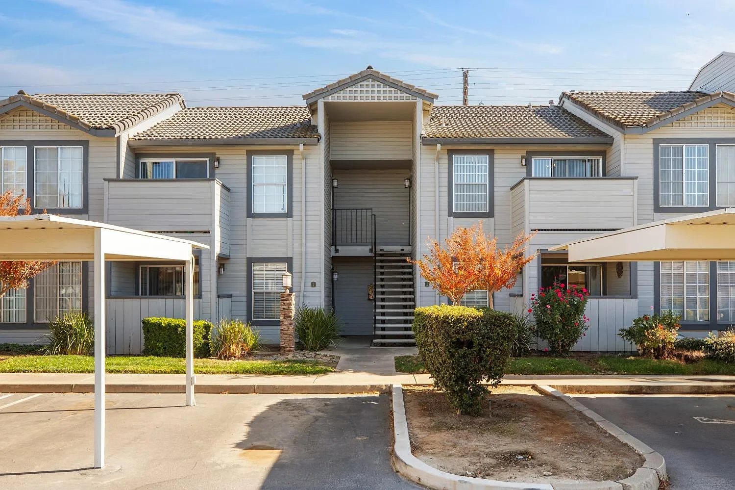3901 Dale Rd APT E photo 1