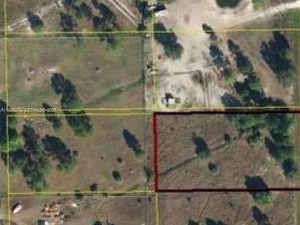 250 N Nogal St, Clewiston, FL 33440