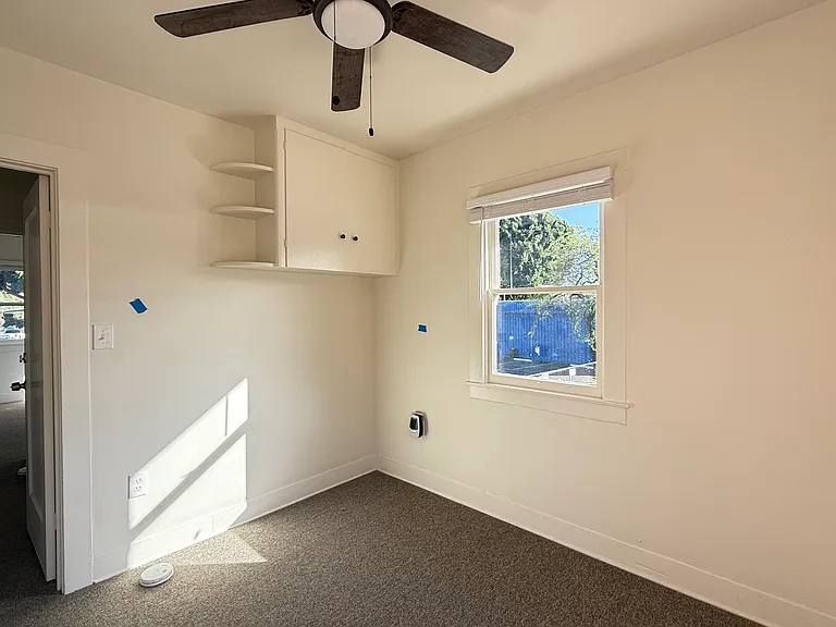 1137 Carmel St — Photo 14
