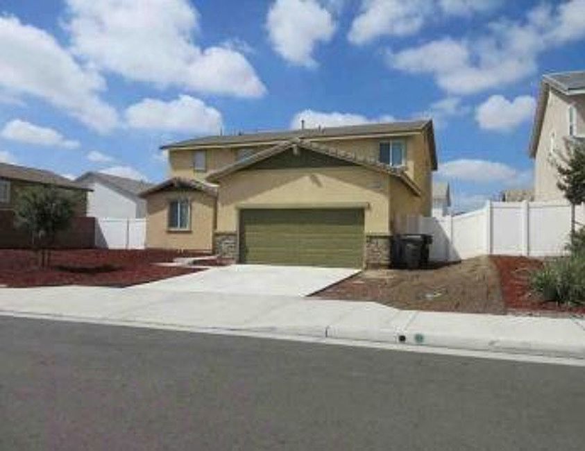 2nd image of 12945 Wainwright Ln