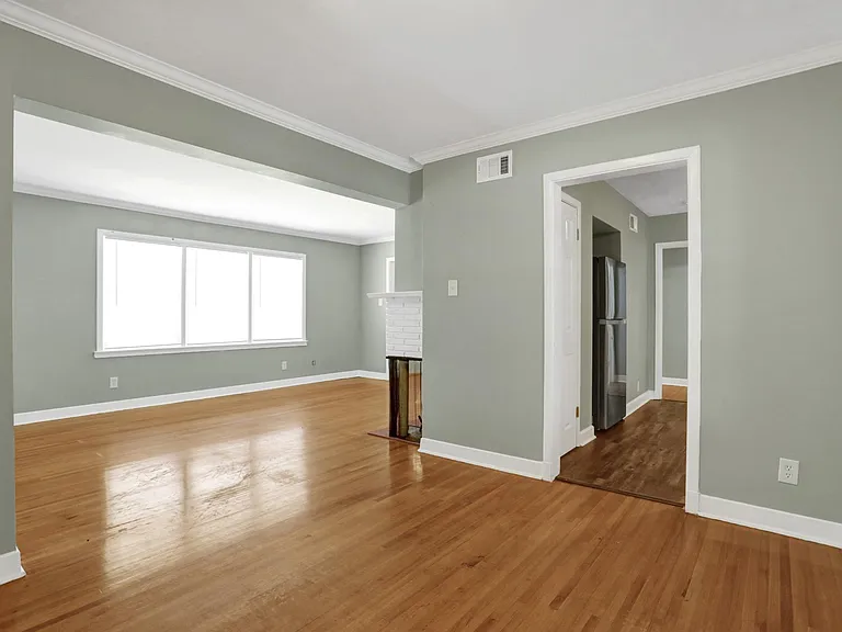 1118 S Perkins Rd — Photo 5
