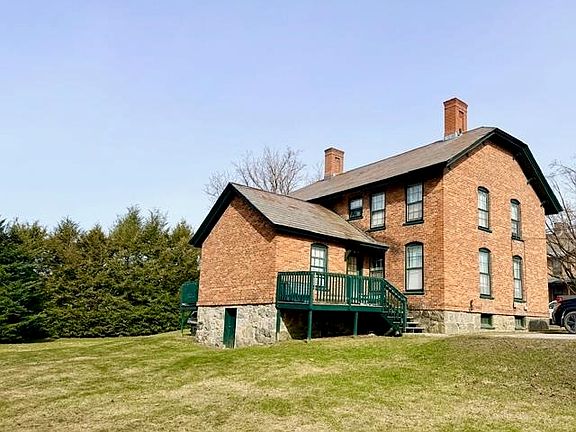 4th image of 1931 Vermont Route 67E
