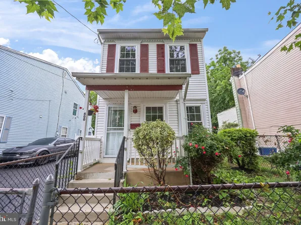400 Reservoir St, Trenton, NJ 08618