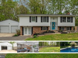 881 Pat Ln, Huntingtown, MD 20639