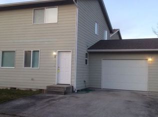 1351 NW Elwha St #2, Oak Harbor, WA 98277