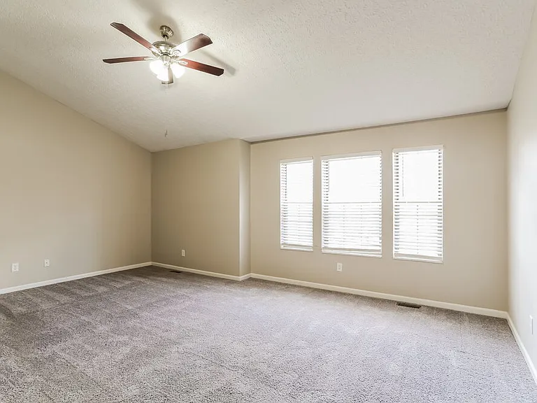5815 Castleknock Rd — Photo 10