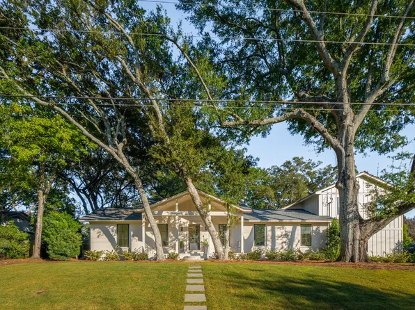 865 N Shem Dr, Mount Pleasant, SC 29464