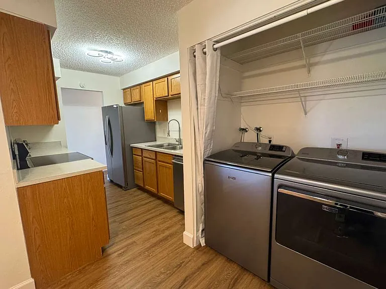 4603 S Lowell Blvd #F — Photo 6