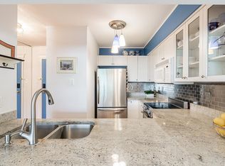 15272 19th Ave #210, Surrey, BC